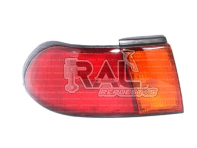 FOCO TRASERO IZQUIERDO NISSAN SENTRA B14 1996-2000
