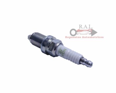BUJIA ORIGINAL NISSAN V16 TAPA ROJA 1.6 1994-1997