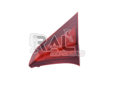 FOCO TRASERO DERECHO INTERIOR NISSAN KICKS 2015-2018