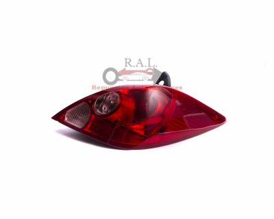 FOCO TRASERO DERECHO NISSAN TIIDA HATCHBACK 2007-20161