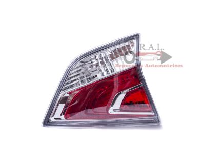 FOCO TRASERO INTERIOR NISSAN XTRAIL T32 IZQUIERDO