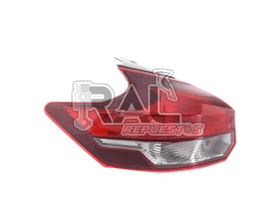 FOCO TRASERO IZQUIERDO EXTERIOR NISSAN KICKS 2015-20181