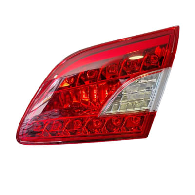 FAROL INTERIOR DERECHO NISSAN SENTRA 1.8 B17 2013-2017