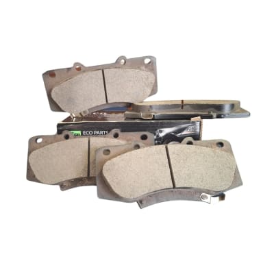 JUEGO PASTILLAS DE FRENO DELANTERAS ECO-GOLD TOYOTA HILUX 2008-2015 2.5 2.7 3.0