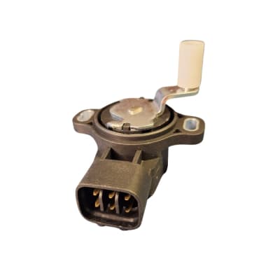 SENSOR PEDAL ACELERACION NISSAN D22 1998-2010