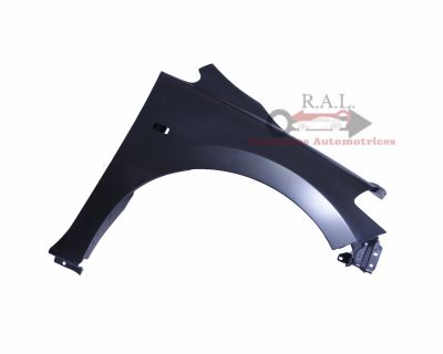 TAPABARRO DELANTERO DERECHO CON HOYO NISSAN TIIDA 2007-2016