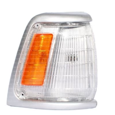 FOCO PUNTA DERECHO TOYOTA HILUX1