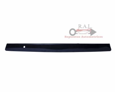 EMBELLECEDOR MALETA NEGRO NISSAN TIIDA 1.6 2007-2016