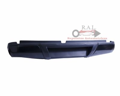 PARACHOQUE TRASERO NEGRO NISSAN NP300 2015-2018