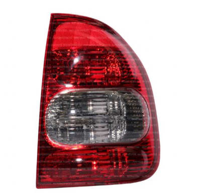 FOCO TRASERO DERECHO CHEVROLET CORSA SEDAN 2000-2008