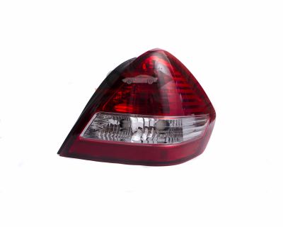 FOCO TRASERO IZQUIERDO NISSAN TIIDA SEDAN 2007-20161