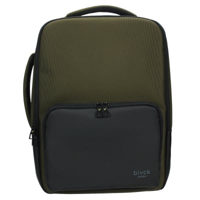 BLACK MOCHILA BOSS GREEN