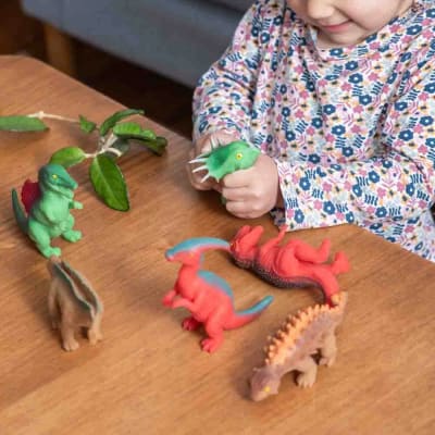 SET DINO APRETABLE DINO VERDE Y ROJO