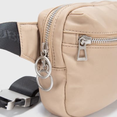 BUBBA BANANO VICTORIA NUDE