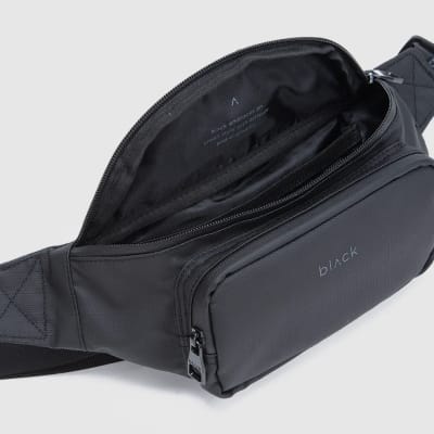 BLACK BANANO BEAST BLACK