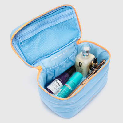 BUBBA NECESER BEAUTY BLUEBERRY BOX