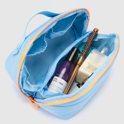 BUBBA NECESER BEAUTY BLUEBERRY TOAD