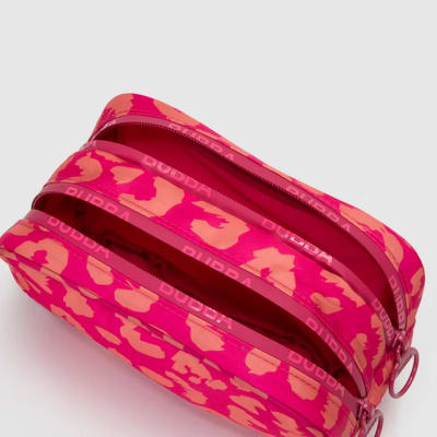 BUBBA NECESER DOBLE ZANZIBAR FUCSIA