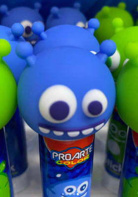 PEGAMENTO EN BARRA PROARTE 9GR D/MONSTRUO