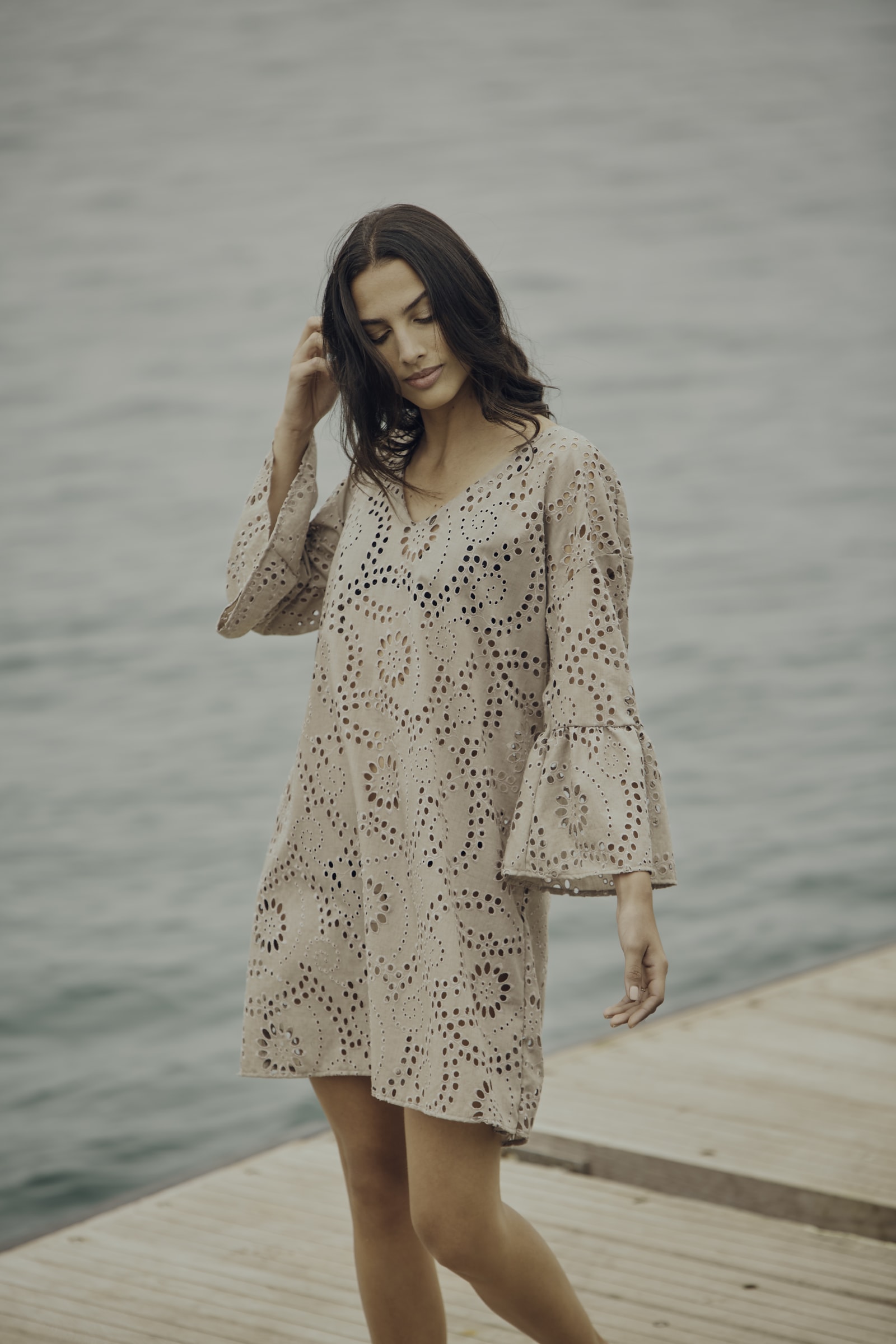 BRODERIE RUFFLE TUNIC - TAUPE BRODERIE RUFFLE TUNIC - TAUPE