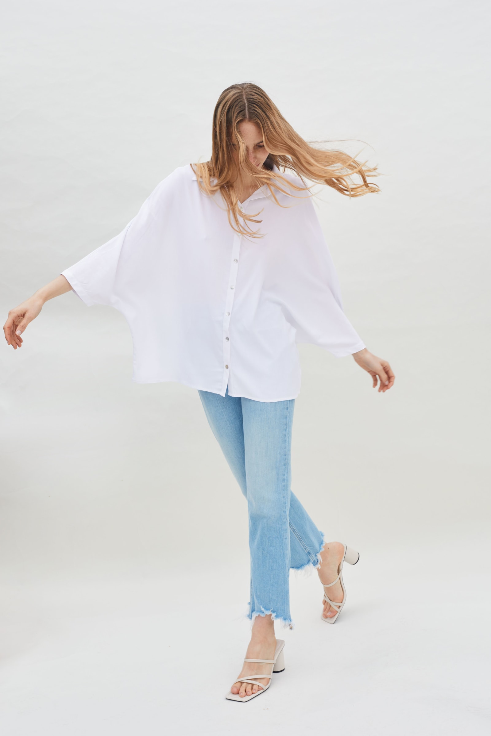 TRAPEZOID SHIRT - WHITE TRAPEZOID SHIRT - WHITE