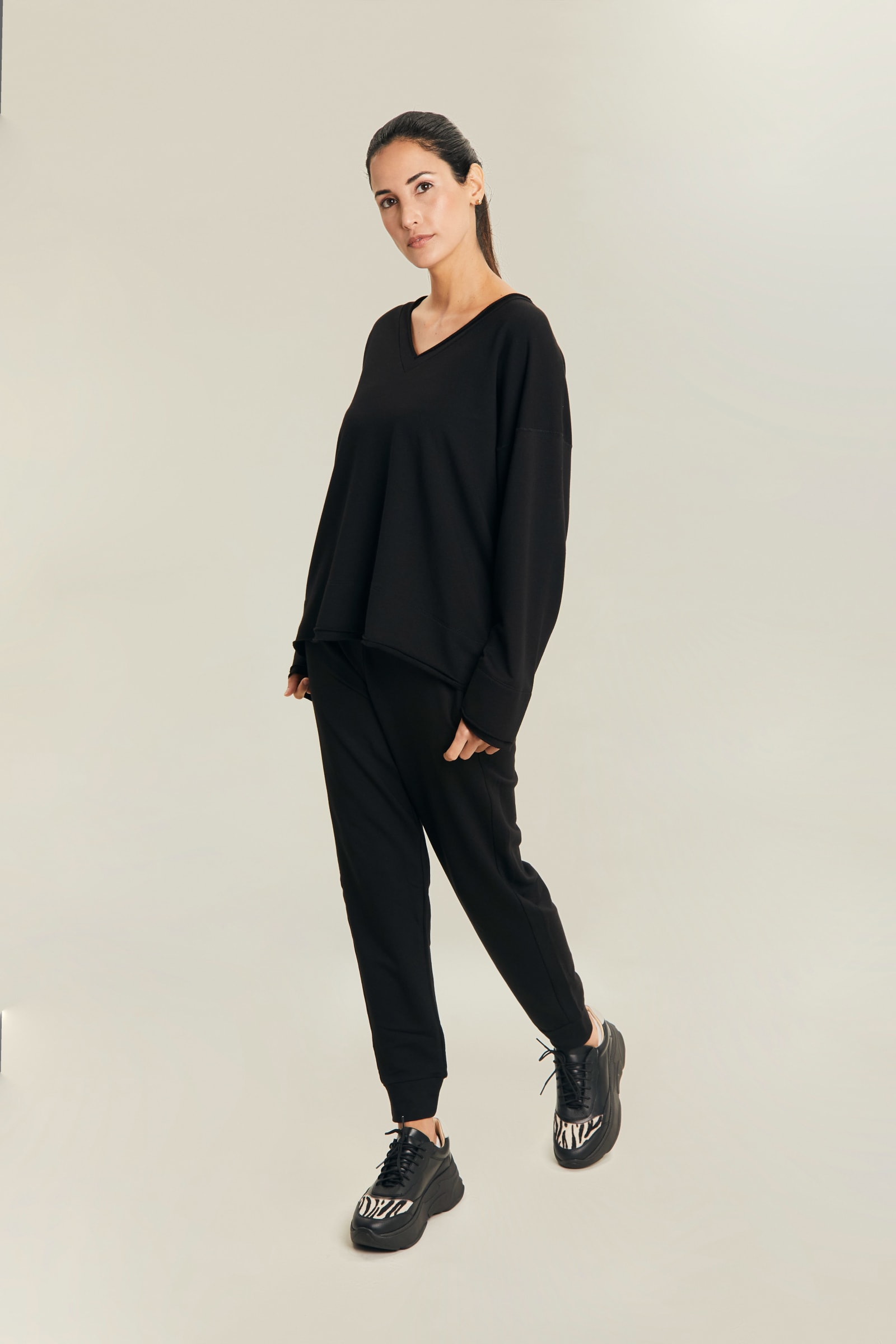 TERRY TRACKPANT - BLACK TERRY TRACKPANT - BLACK
