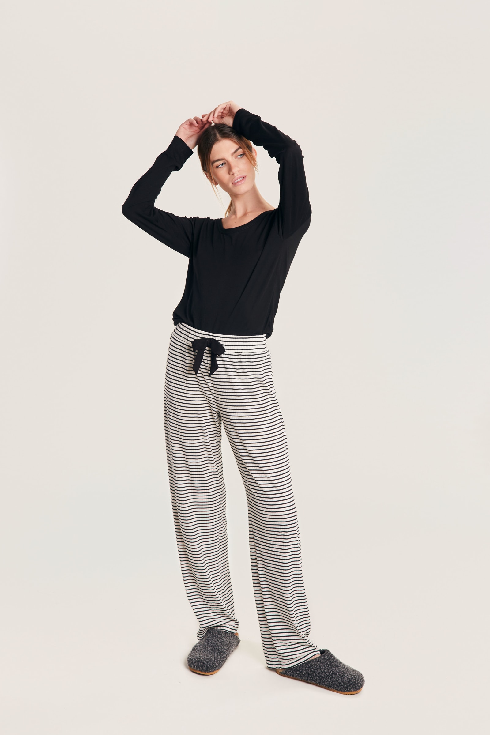 PJ ESSENTIAL SET - STRIPES IVORY PJ ESSENTIAL SET - STRIPES IVORY