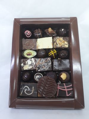 CAJA CHOCOLATE SURTIDO 350 g CAJA CHOCOLATE SURTIDO 350 g