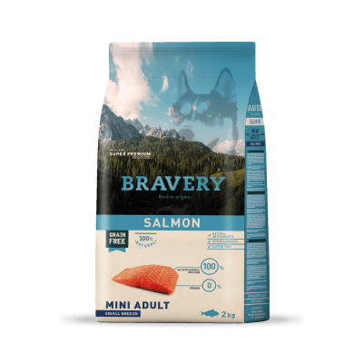 BRAVERY DOG MINI ADULT SALMON 2 KG.