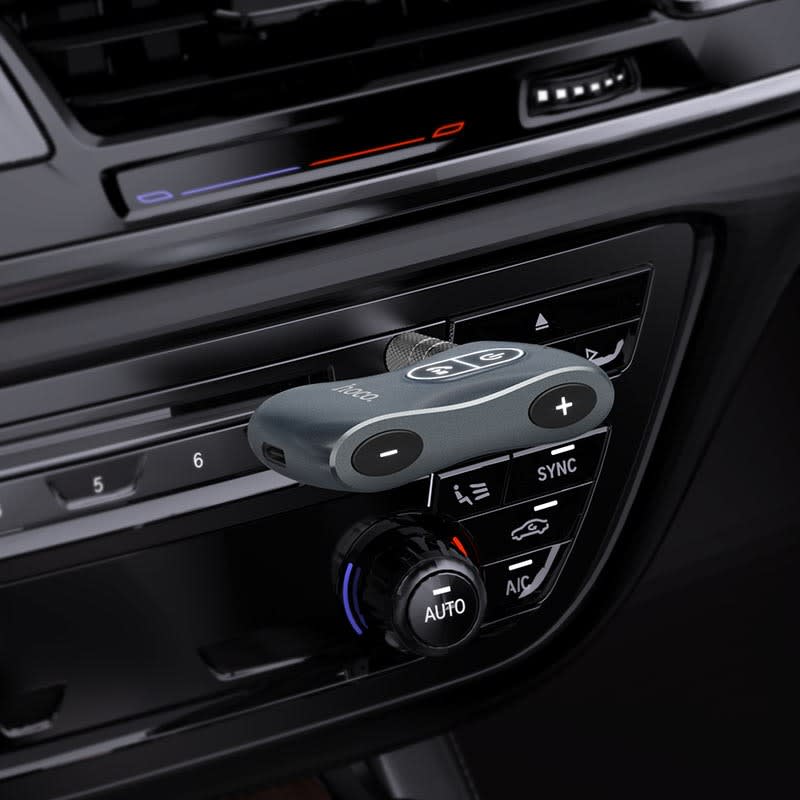 HOCO. 2-IN-1 IN-CAR AUX WIRELESS RECEIVER/ TRANSMITTER4