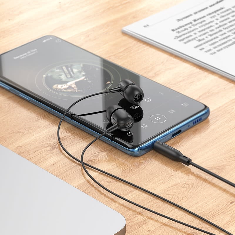 STEREO BASS BOROFONE BM774