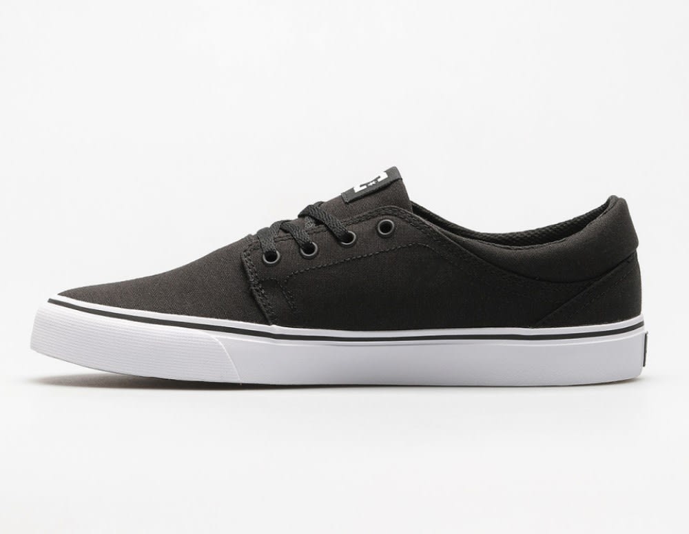 dc trase tx black white