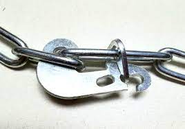 CADENAS DE NIEVE CON ROMPE HIELO3