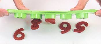 LETTER MOULDS AND PLUNGERS 0 TO 9