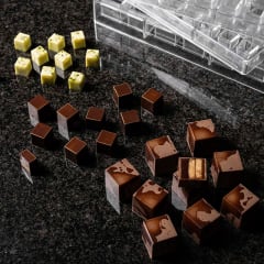 MOLDE POLICARBONATO CUBO PC5062 20X20X20mm