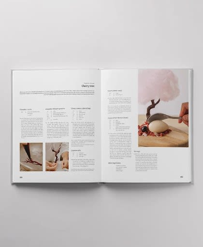 Libro ESSENCE JESUS ESCALERA1
