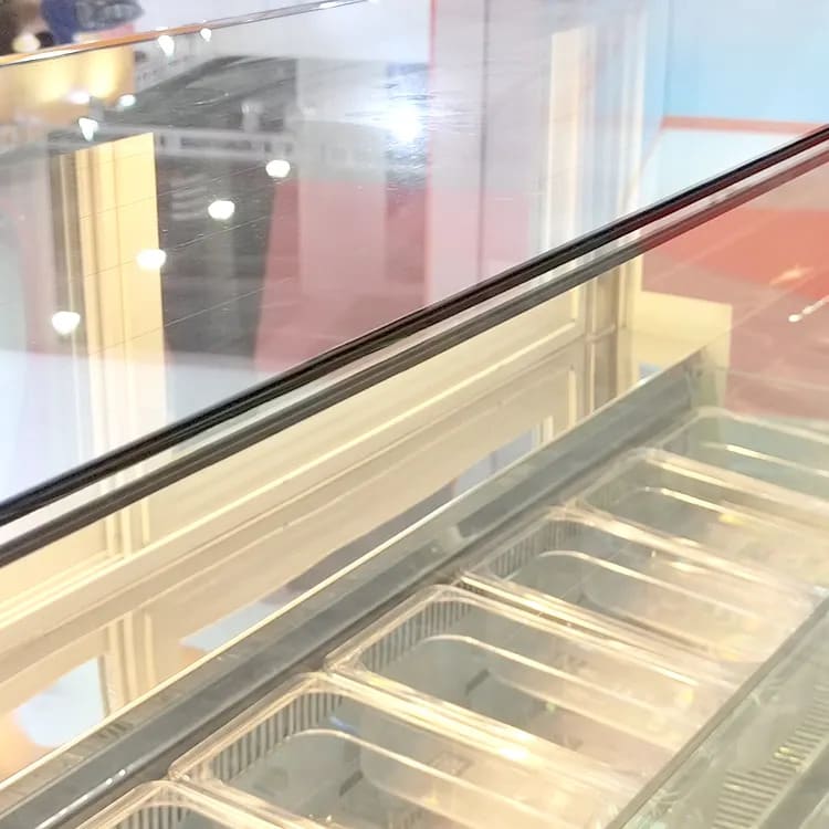 VITRINA DE HELADOS 8 CUBETAS1