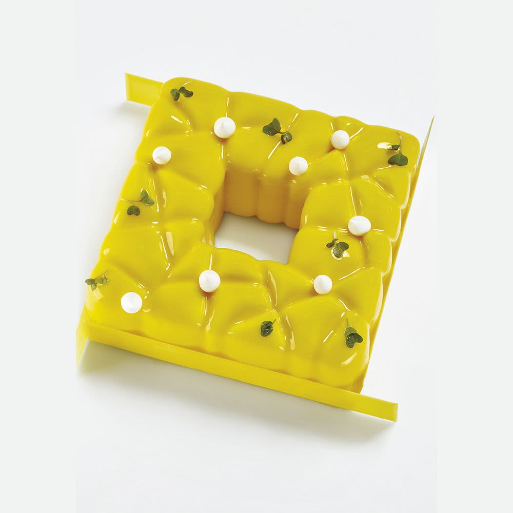KE037S SQUARE1