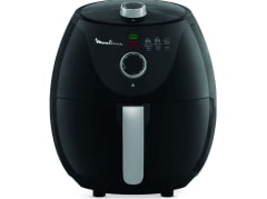 Air fryer moulinex 3.2l negra, caja dañada.