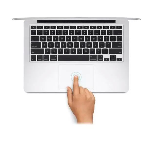 Notebook Macbook Pro, Core i7 2,5Ghz, 16 GB Ram, SSD 500 GB, Tarjeta grafica Intel Iris 1536 Mb4