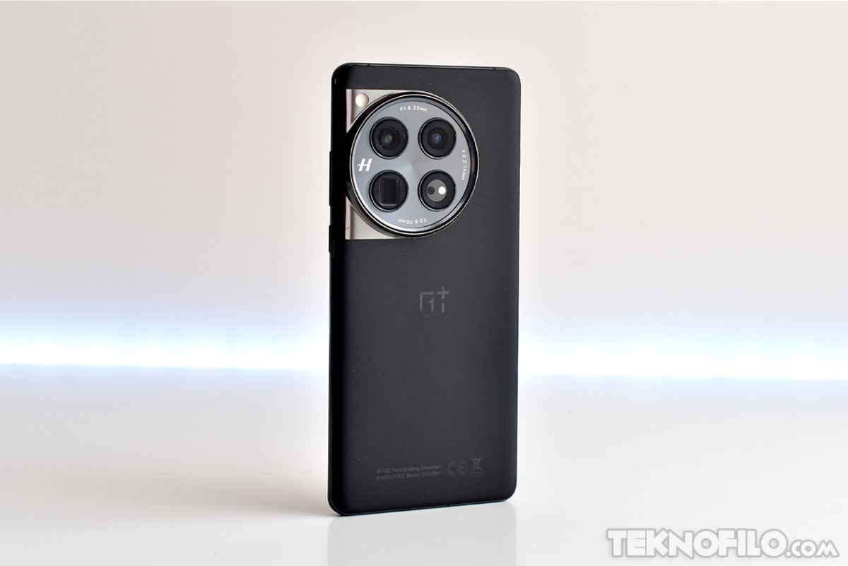 Celular Oneplus 12, Dual, SIM, 5G, 256GB, Negro-Reacondicionado3