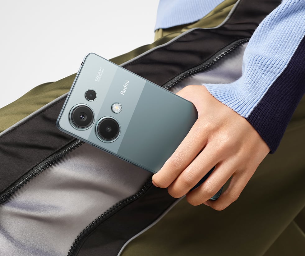 Celular Xiaomi Redmi 13 Pro, Dual, 256GB, no toma chip Claro,Verde-Reacondicionado2