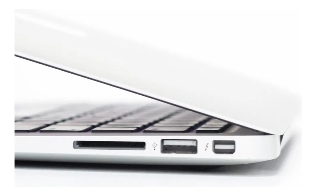 Notebook Macbook Air, Modelo A1466, Core I5, 13.3