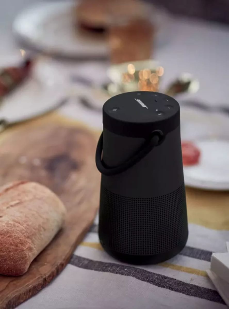 Parlante Bluetooth Soundlink Revolve + II Black3