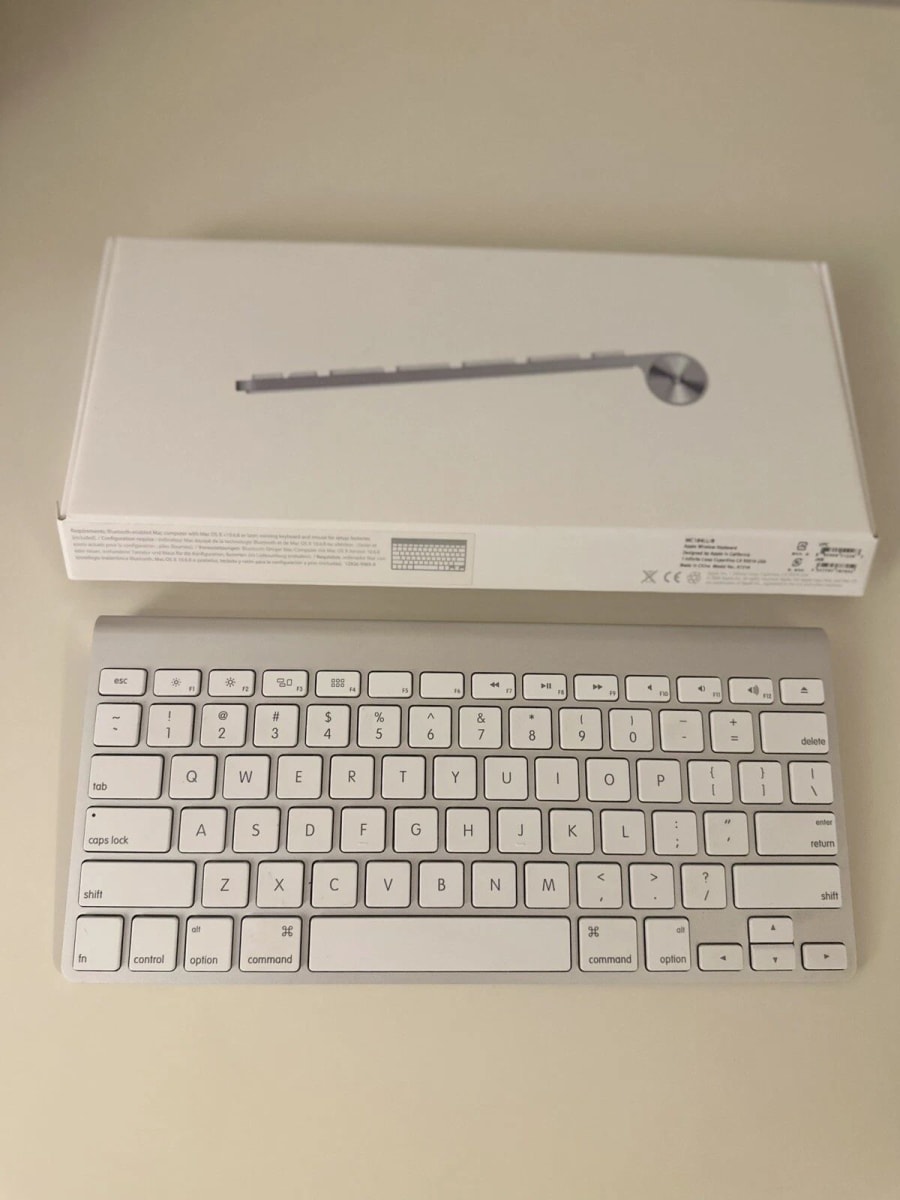 Teclado Inalambrico Apple Wireless Keyboard A1314 Blanco1