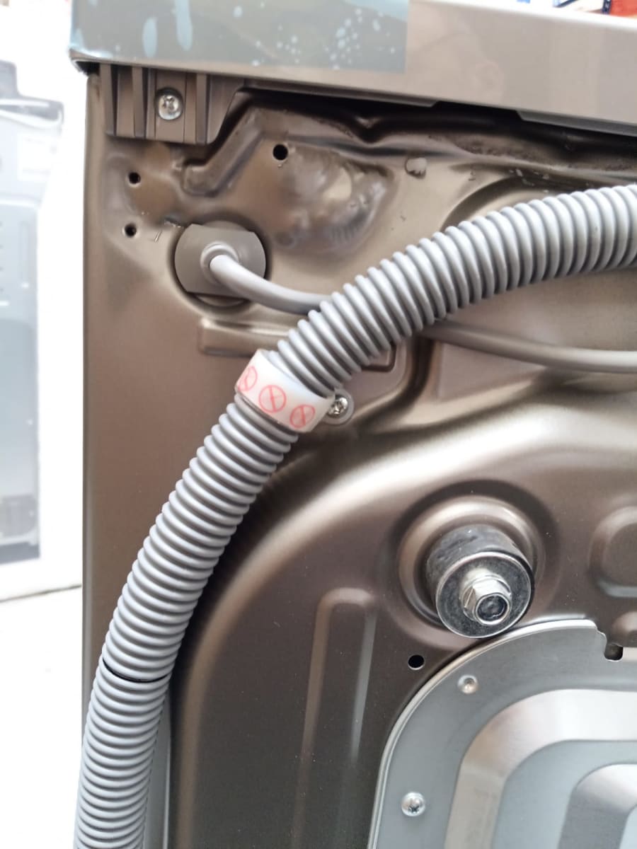 Lavadora y Secadora 12/7 Kg LG WD12VVC5S6C Color Plateado9