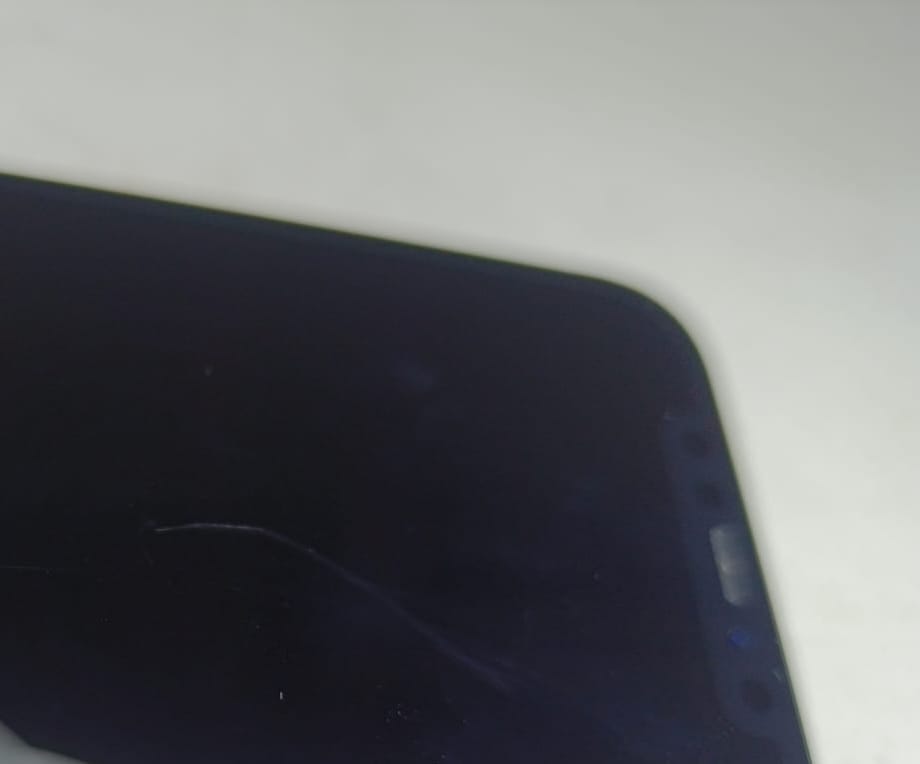 Celular Apple Iphone 12, 128GB, Pantalla con Raya-Reacondicionado1