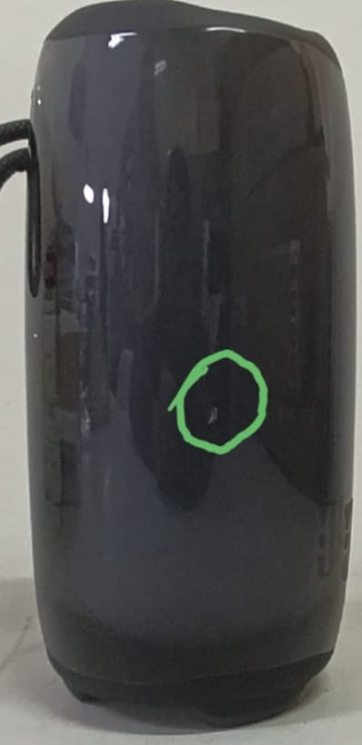 Parlante Portátil JBL Pulse 5 PartyBoost, Open Box con 1 pequeño piquete.4