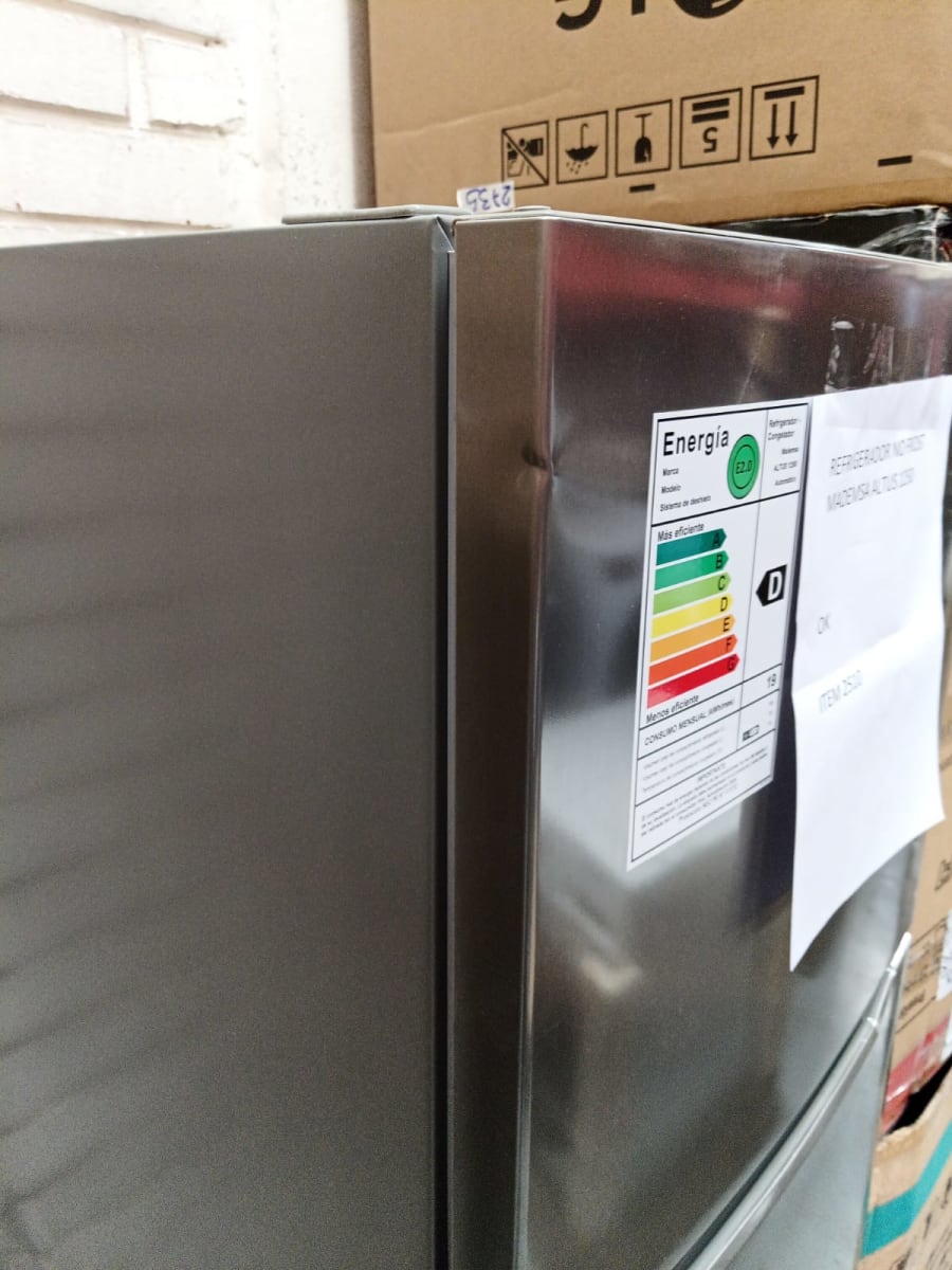 Refrigerador No Frost  Mademsa 247 Litros ALTUS 12506