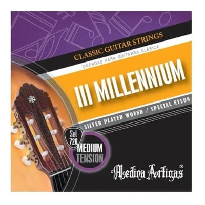 Set de Cuerdas Guitarra Clasica Art III Millenium Series 10720 Medina Artigas